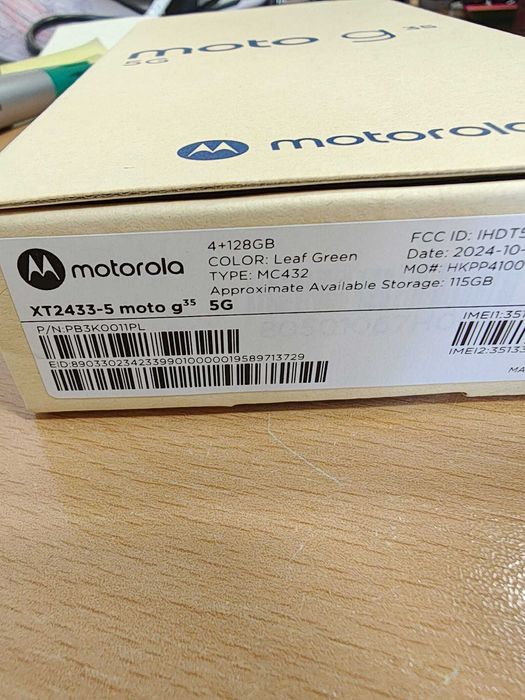 Vand telefon MOTOROLA G35 5G 6.7 inch NOU! SIGILAT! 4 GB RAM, 128 GB