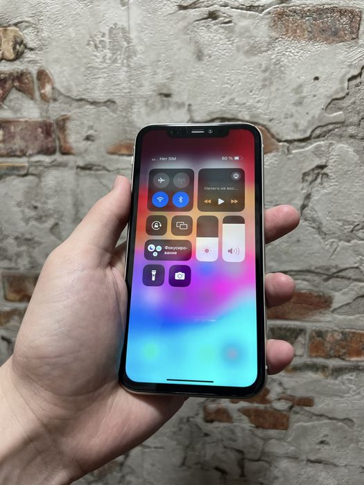 Iphone 11 white 128 gb