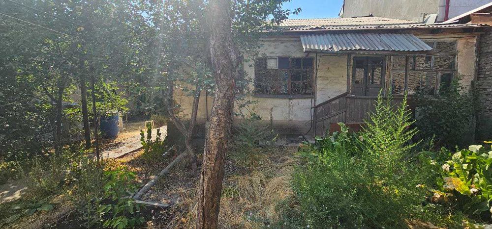 Cрoчнo прoдаётся участok\Chilanzar\ор-тир Гор.Тамож.Управление\