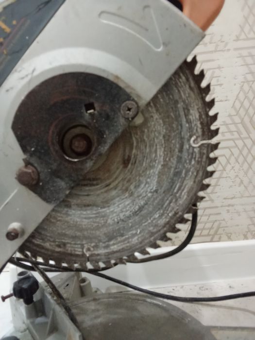 торцовочная пила