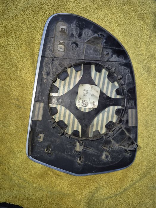 Боковое зеркало Шкода