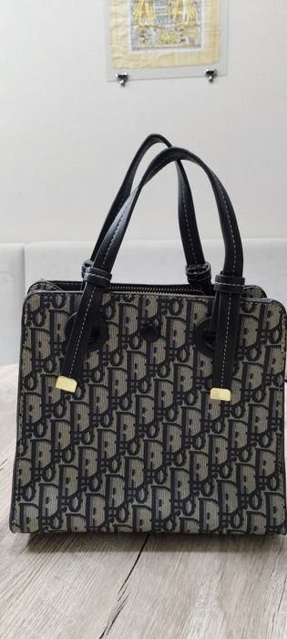 Сумки, на выход и на повседневную носку