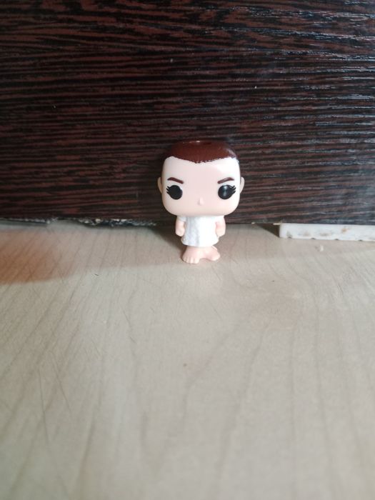 Фигурки из очень странные дела