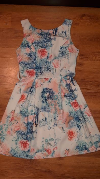 Рокли - всяка по 7 евро