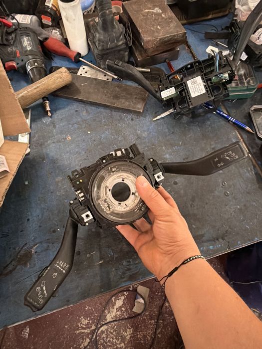 Spira volan plus maneta semnalozare si maneta stergatoare vw golf 6