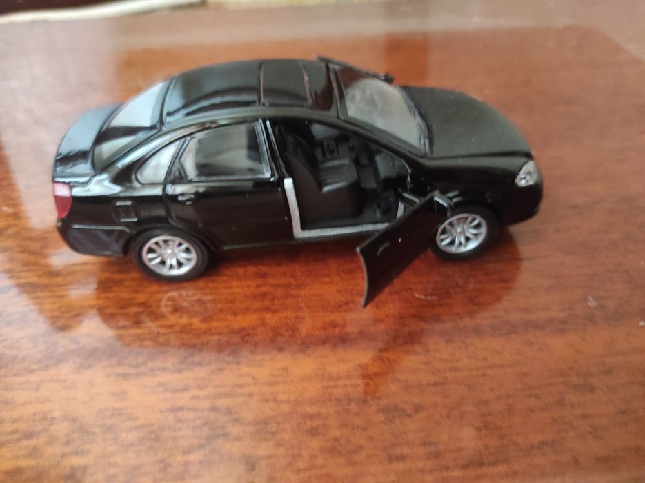 Продам мадельки Jentra Chevrolet