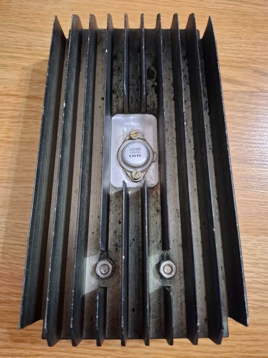 Radiatore racire piese electronice, finali amplificare, tranzistori