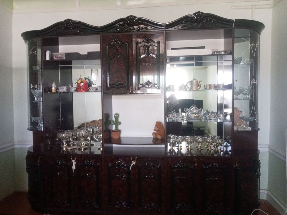 Mebel. Yaxshi holatda.