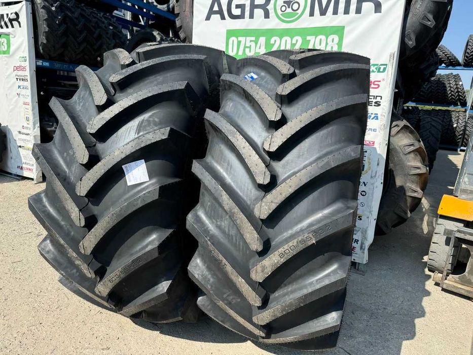 Anvelope noi 800/65R32 radiale marca CEAT pentru combina
