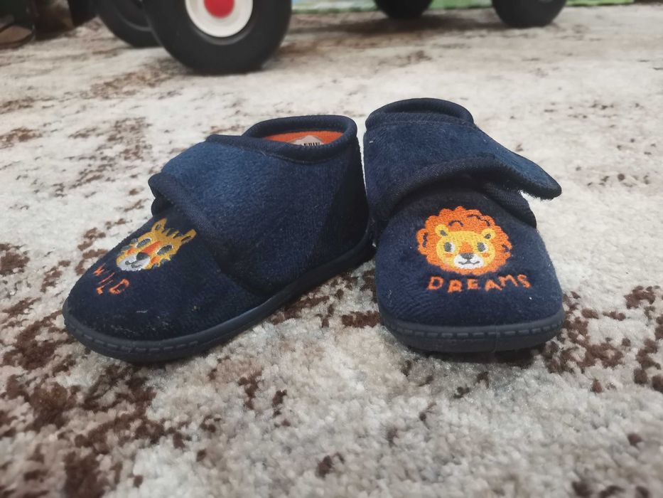 Încălțăminte copii marimea 20