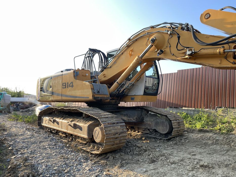 Excavator Liebherr 914
