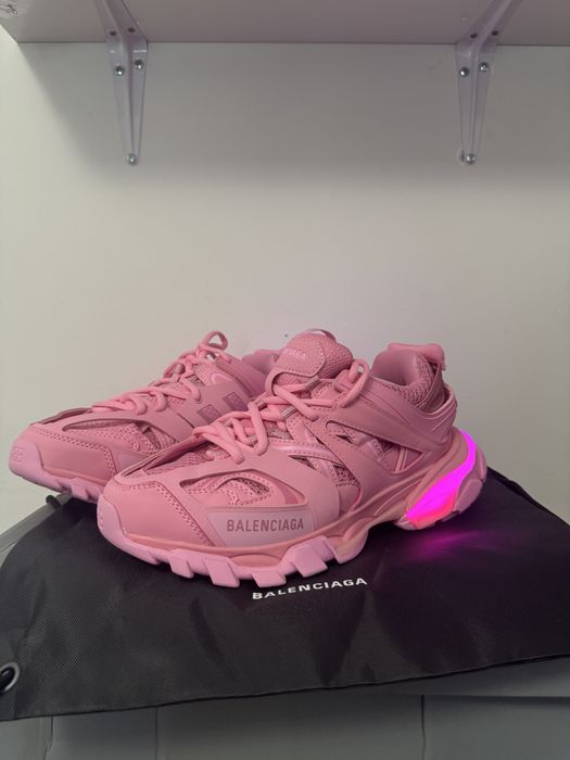 balenciaga track led pink