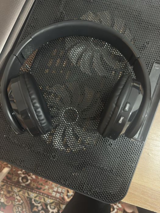 Căști Wireless Qeno – Design Pliabil, Bluetooth, Sunet Clar