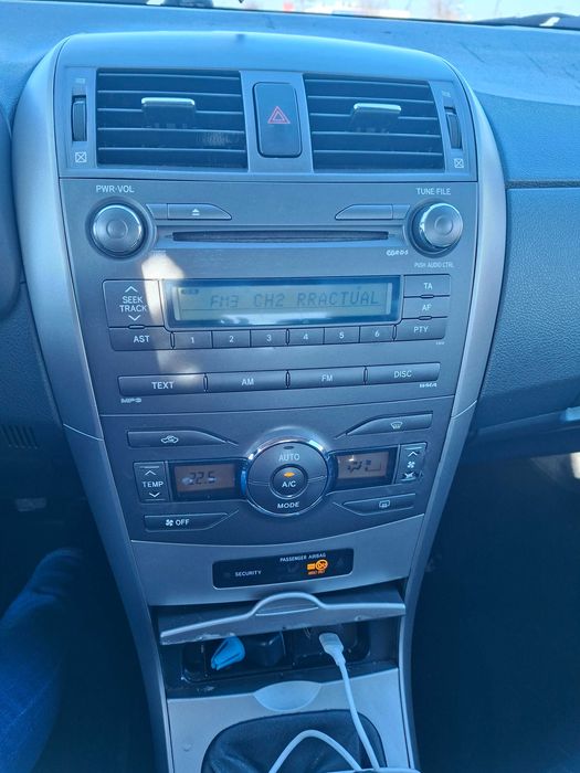 Unic proprietar vand masina Toyota Corolla Diesel