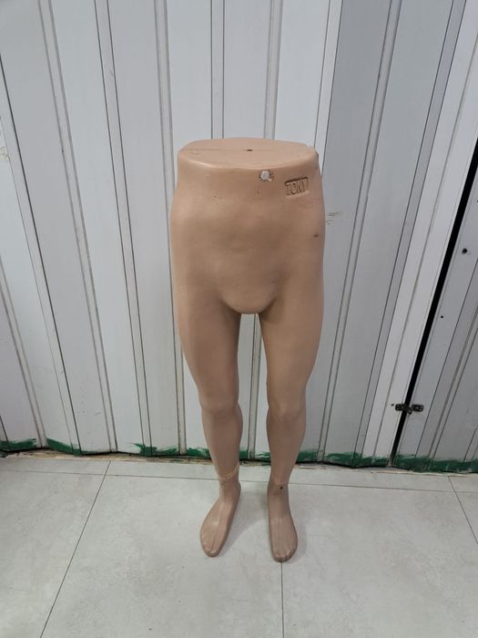 Manechine dama busturi si picioare