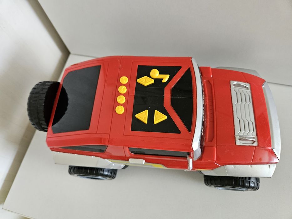 Детка играчка музикален джип