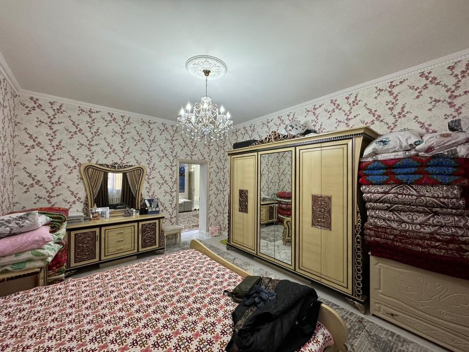 Срочно продам спальный гарнитур