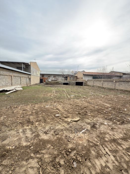 Назврбек Харакатда 8 сотих ер сотилади