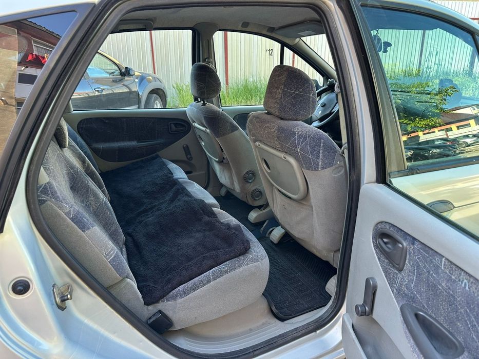 Vând Renault scenic