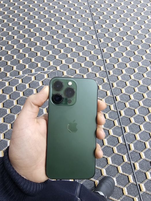 IPhone 13 pro holati zor