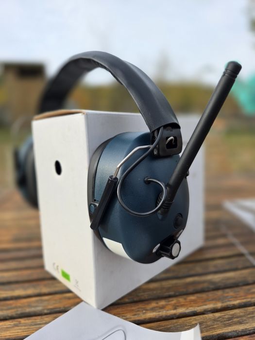 Casti Bosch antifon cu radio integrat