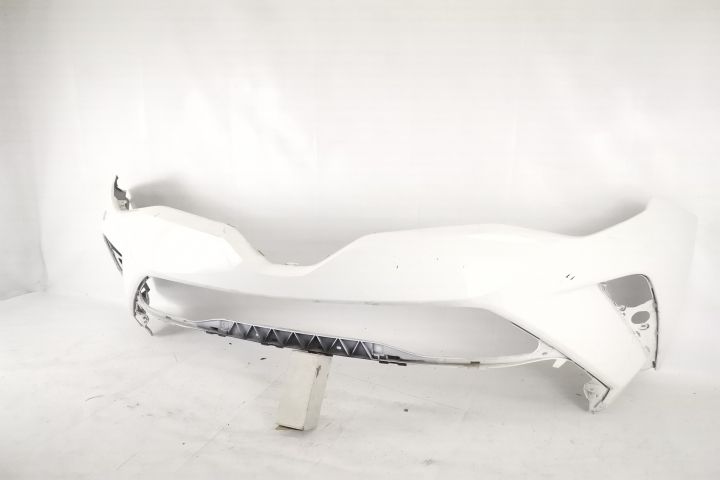 Оригинална предна броня в добро състояние Тойота Ц-ХР / Toyota C-HR Ор