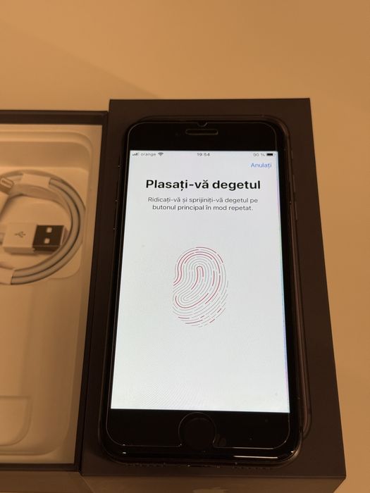 iPhon 8 Negru 64GB