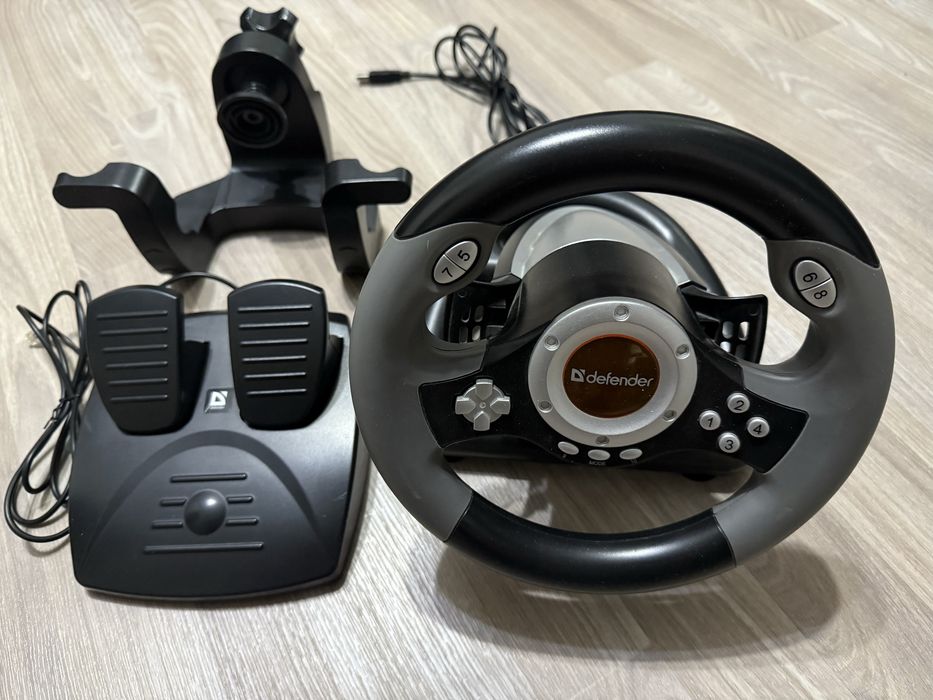 Продам игровой руль Defender