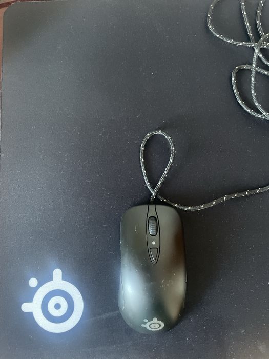 Продам игровую мышь Steelseries Sensei