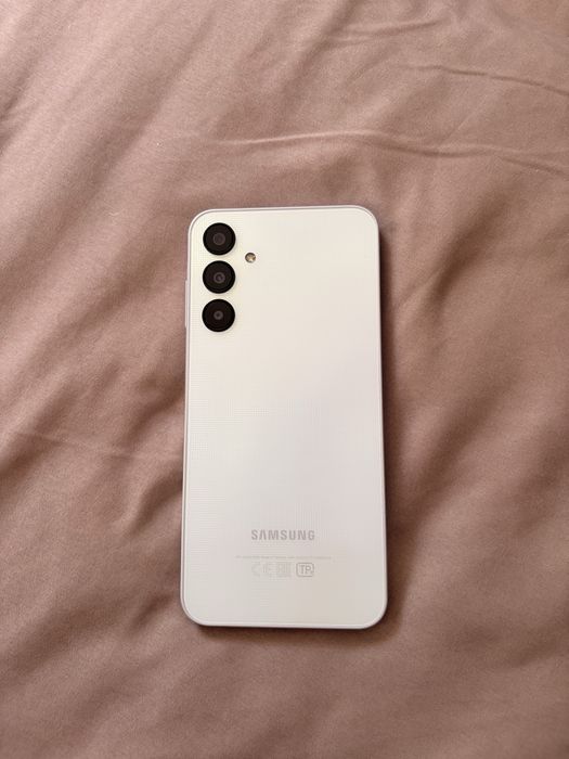 Samsung A25 6/128gb