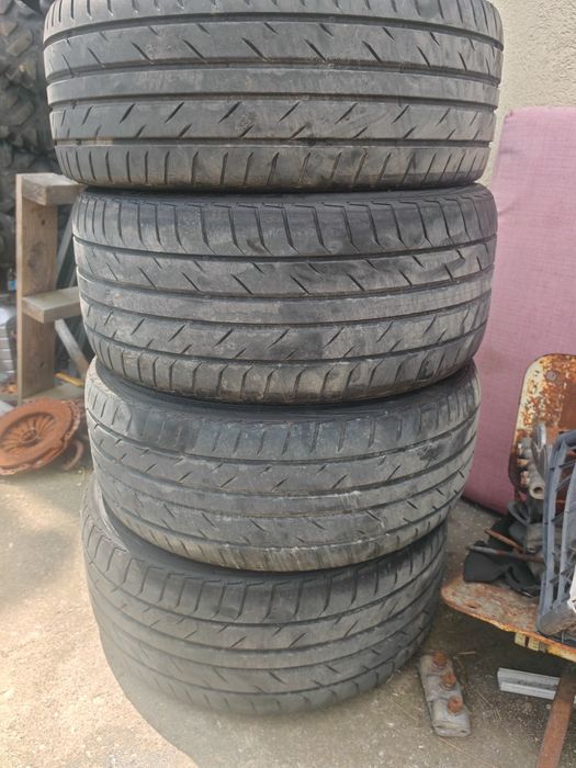 Vand anvelope 255 30 20 225 35 20