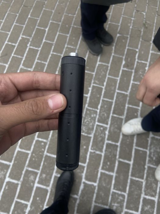 Продам игрушечный пистолет