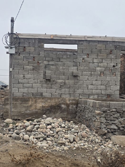 Продам срочно недостроенный дом