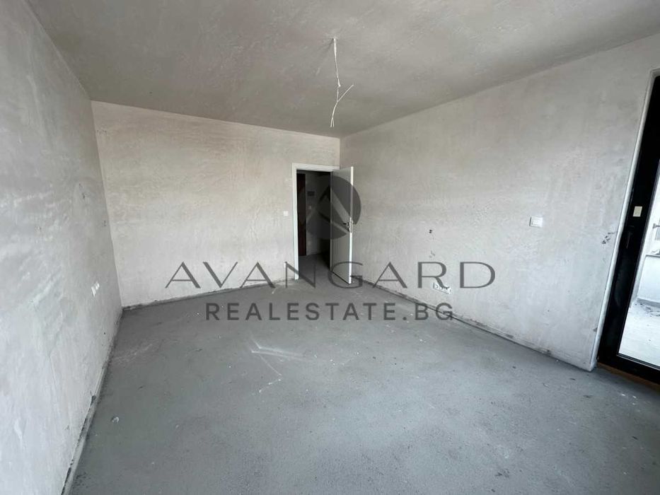 оф.25328 Двустаен с подземно паркомясто/ Смирненски