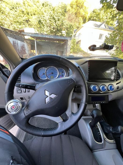 Пикап Л-200, L-200