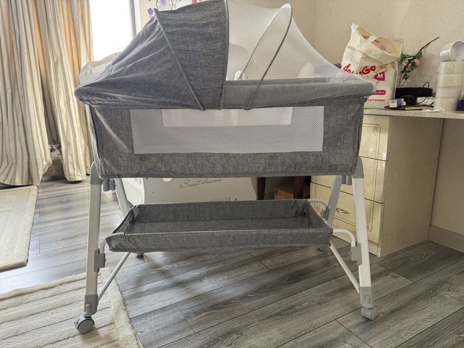 Манеж-кровать продам