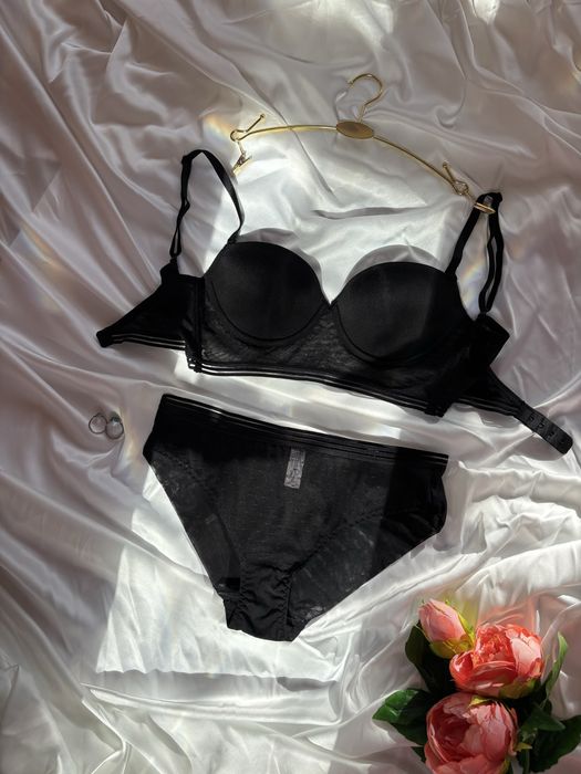 Комплект нижнего белья