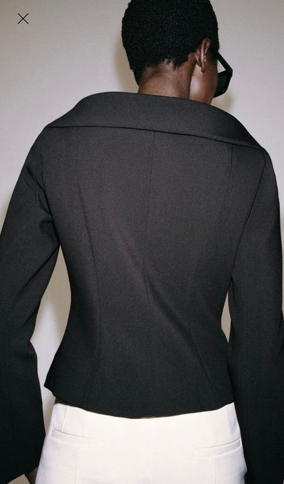 Zara уникално чисто ново сако с етикет