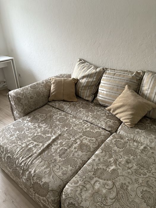 Диван для гостиной