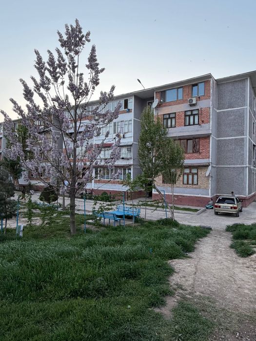 Прадаётся 2х отличной место положения