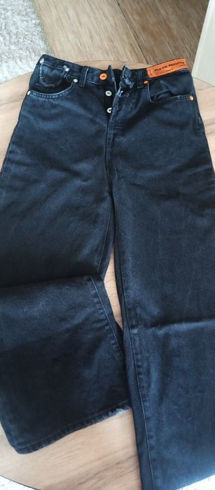 Женская одежда , на подростка подойдет