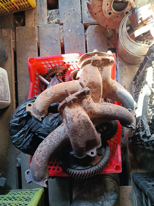 Запчасти ваз. Полка, модуль, коллектор.