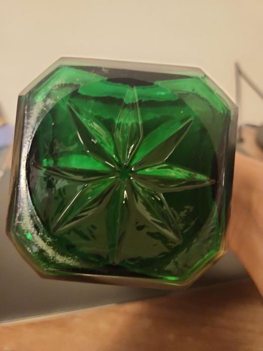 Art deco, decantor sau sticlă mare de parfum cu dop din sticla de uraniu