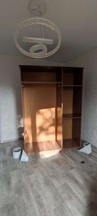 Продам шкаф  30000