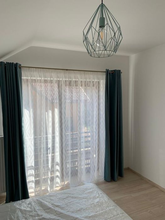 PF inchiriez casa Campului