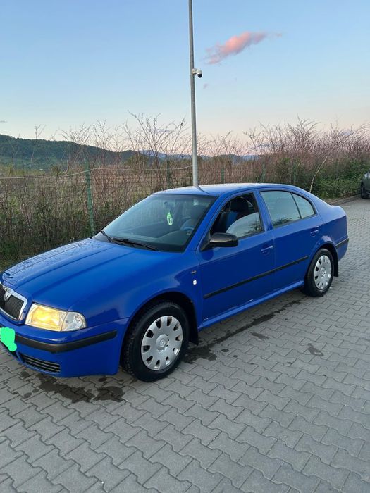Skoda Octavia 1 - 1.6 benzină - an 2001
