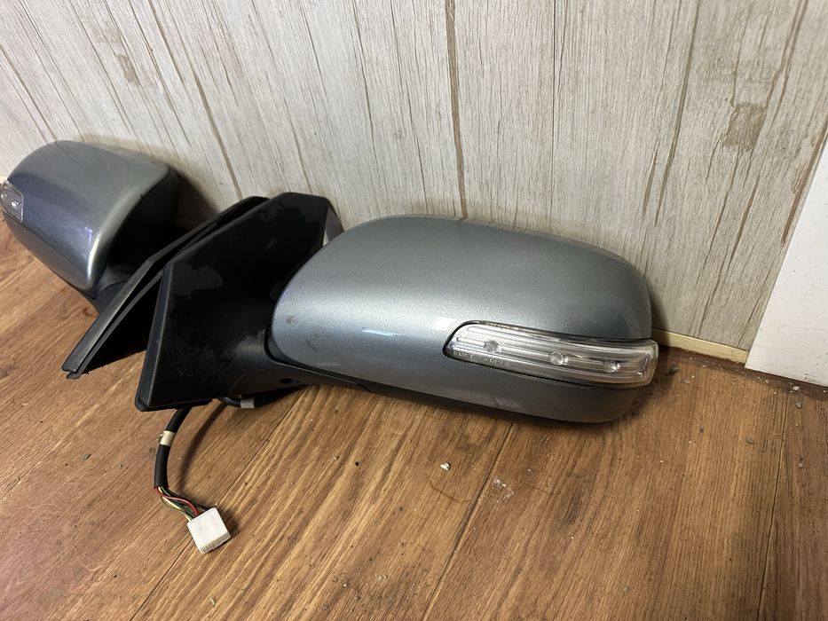 Огледало/Огледала за Тойота Авенсис Т25 facelift със ел прибиране!