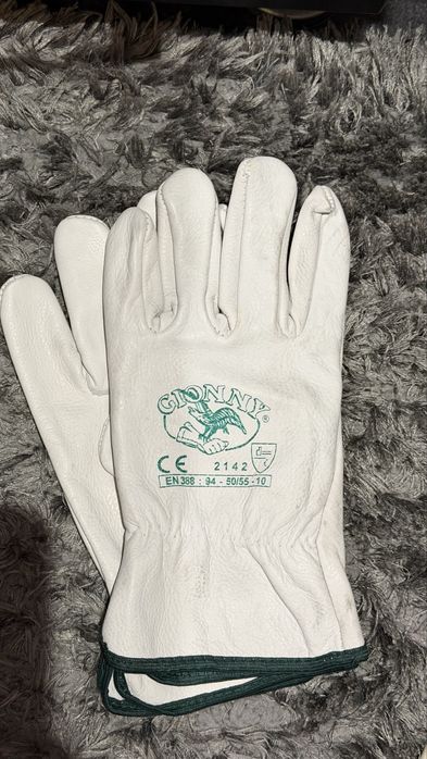 Mânuşi pentru muncitori din piele