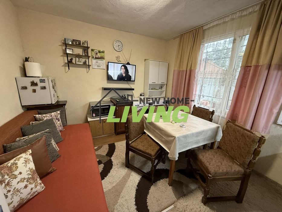 Къща в Пловдив, област-с.Бегово площ 53 цена 60000