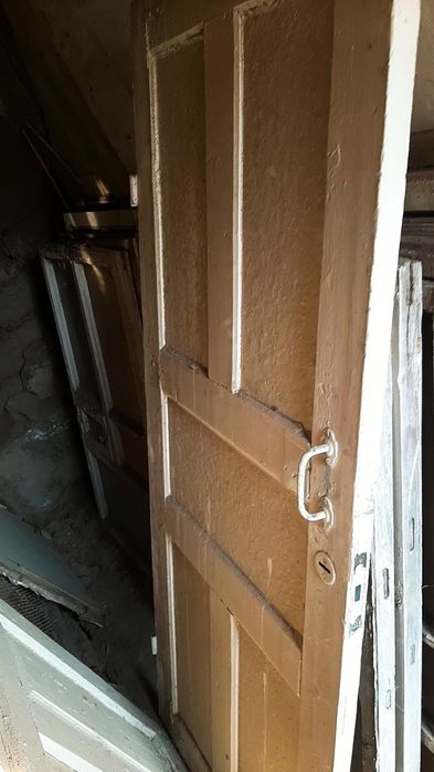 Окна и двери б/у продаются